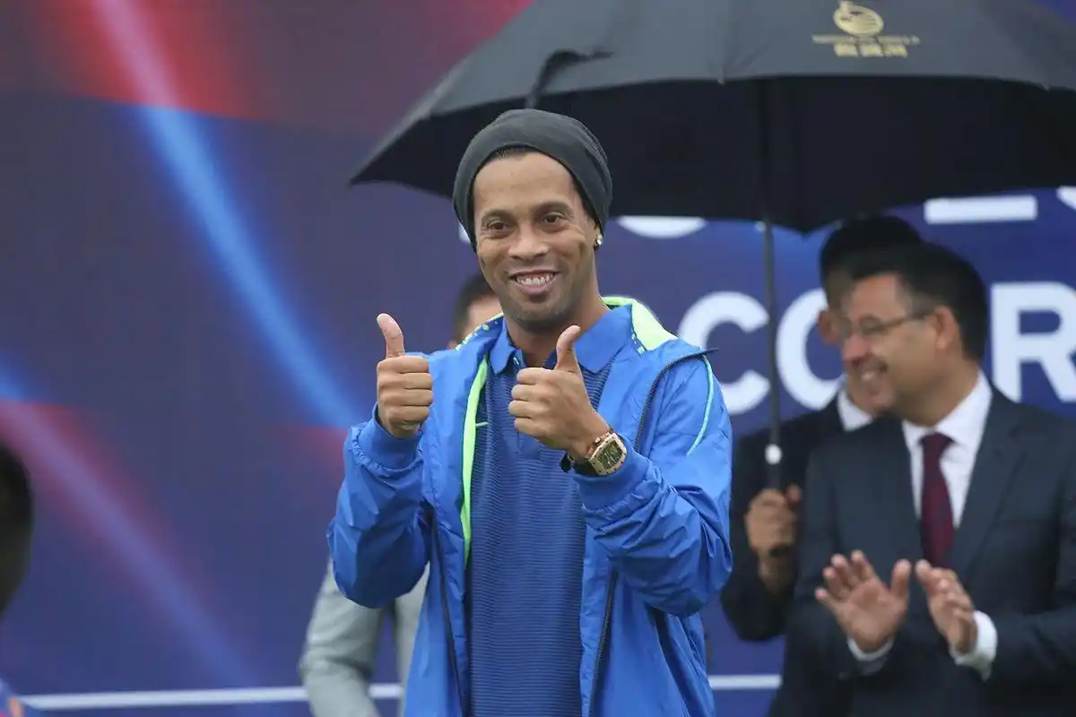 从过去的案 从过去的案