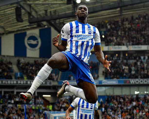 而是为巴黎 而是为巴黎